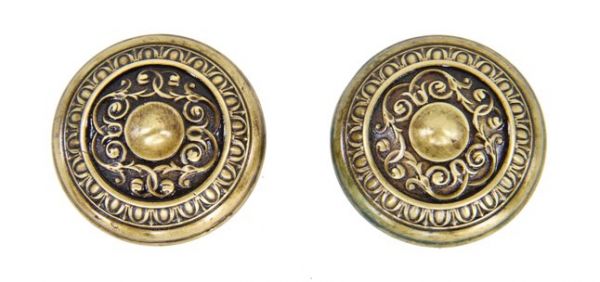 pair of original early 20th century antique american ornamental wrought brass "mantua" pattern passage size doorknobs 