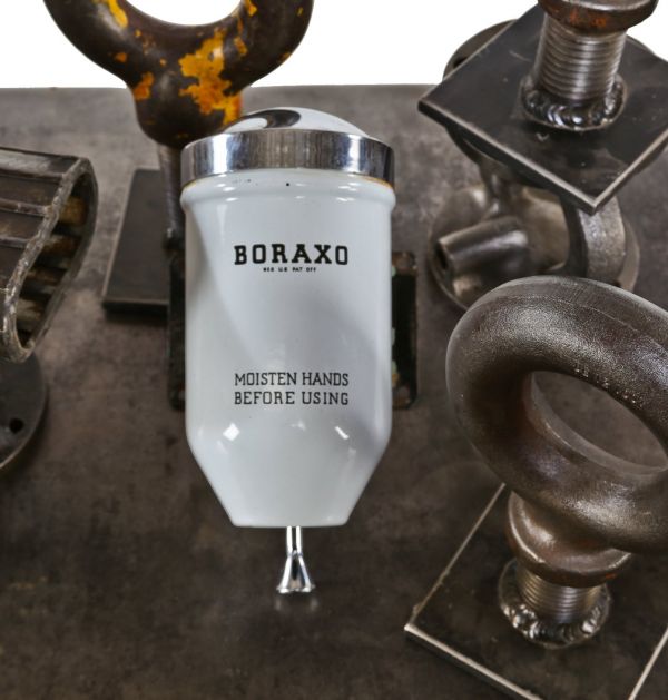 File:Boraxo Soap Dispenser.jpg - Wikipedia