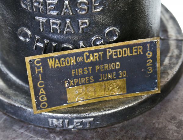 original early 1920's unique single-sided stamped black enameled brass city of chicago cart or wagon peddler licence with mounting holes 