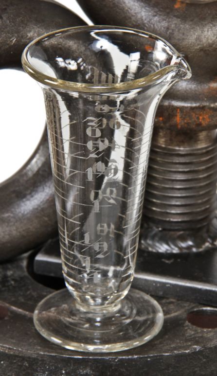 single all original and well maintained early 20th century antique american etched laboratory pressed glass conical-shaped measure 