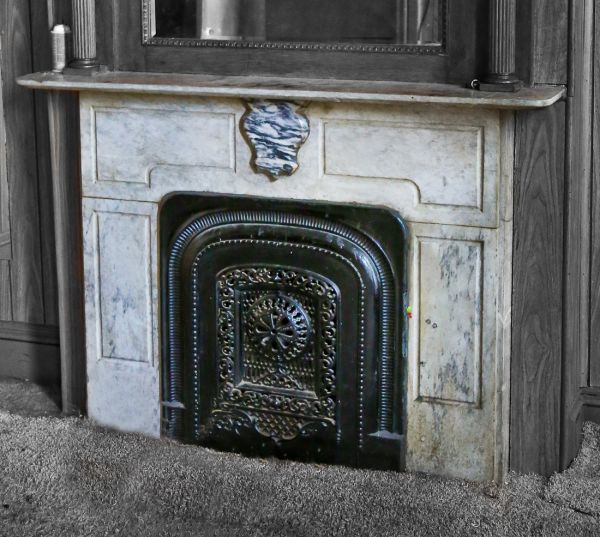elegantly designed c. 1874 interior residential salvaged chicago antique american variegated marble mantel with original fanciful keystone and shelf