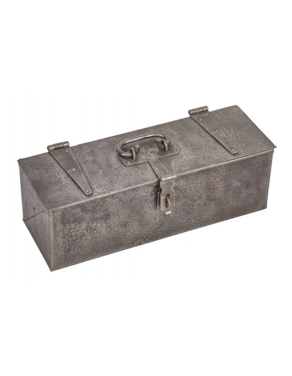 well-built early 20th century american Industrial salvaged chicago factory folded steel machinist tool box with riveted joints 