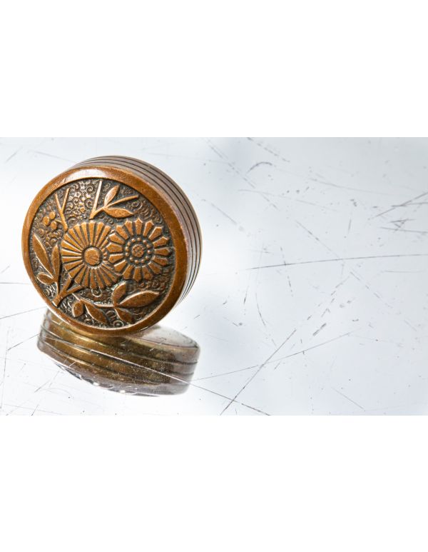 rare 19th century entrance size ornamental cast bronze "daisy" pattern anglo-japanese pattern doorknob