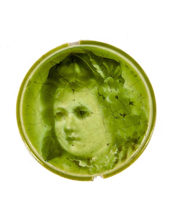 siingle 1890s original green majolica-glazed american victorian-era salvaged chicago stove portrait tile 