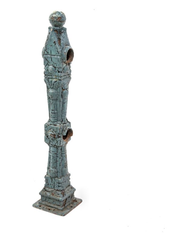 single all original 19th century "chicago style" salvaged exterior residential cast iron newel post with ball finial 