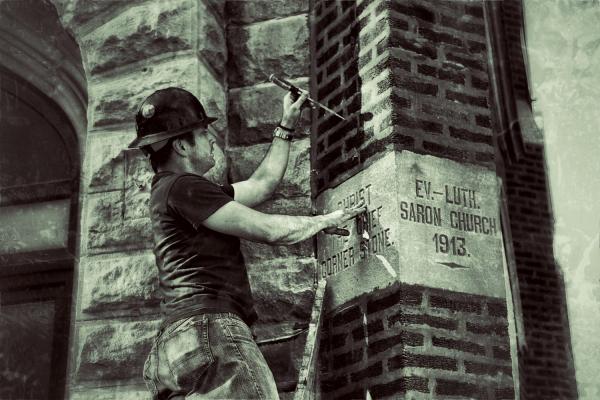 2016: a year of extracting time capsules from chicago church buildings